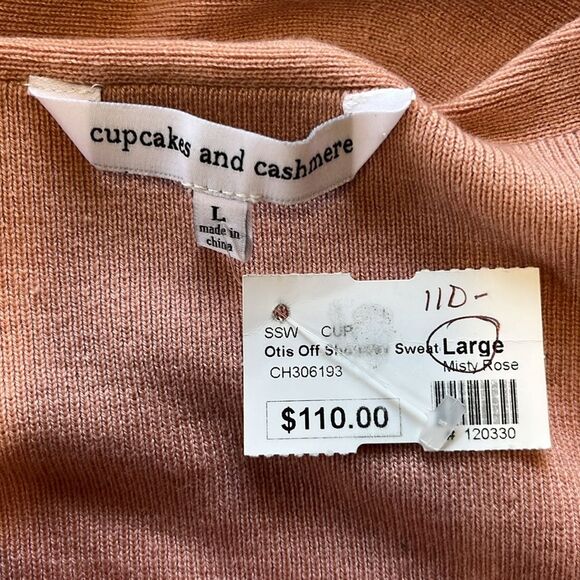 Cupcakes and Cashmere | Otis Off Shoulder Misty Rose Sweater L - Picture 7 of 9